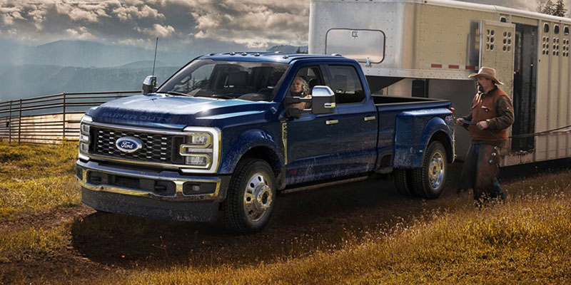 2026 Ford F-250 vs. F-350 parked and getting loaded
