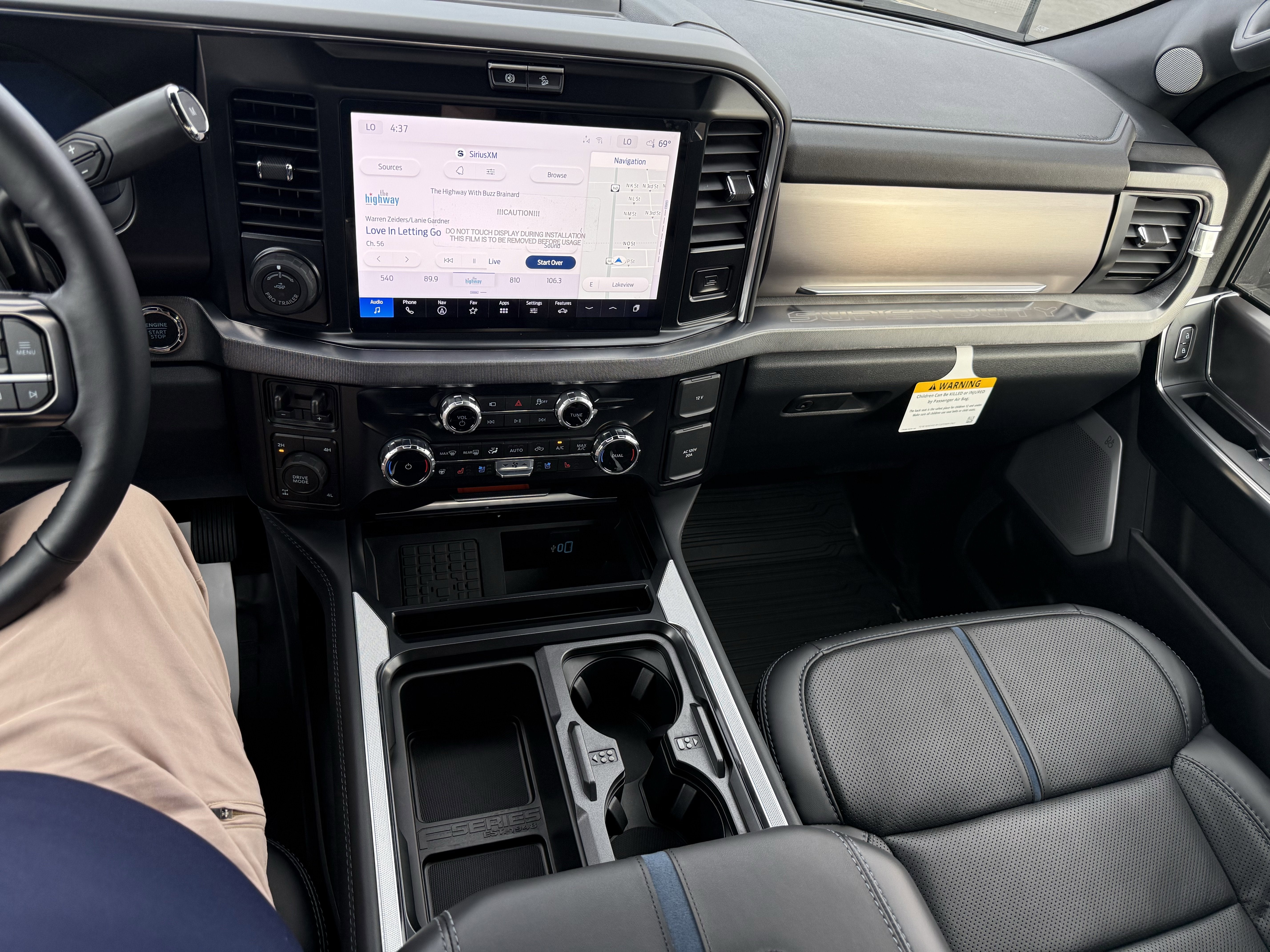 2026 Ford Super Duty F-350 SRW Platinum