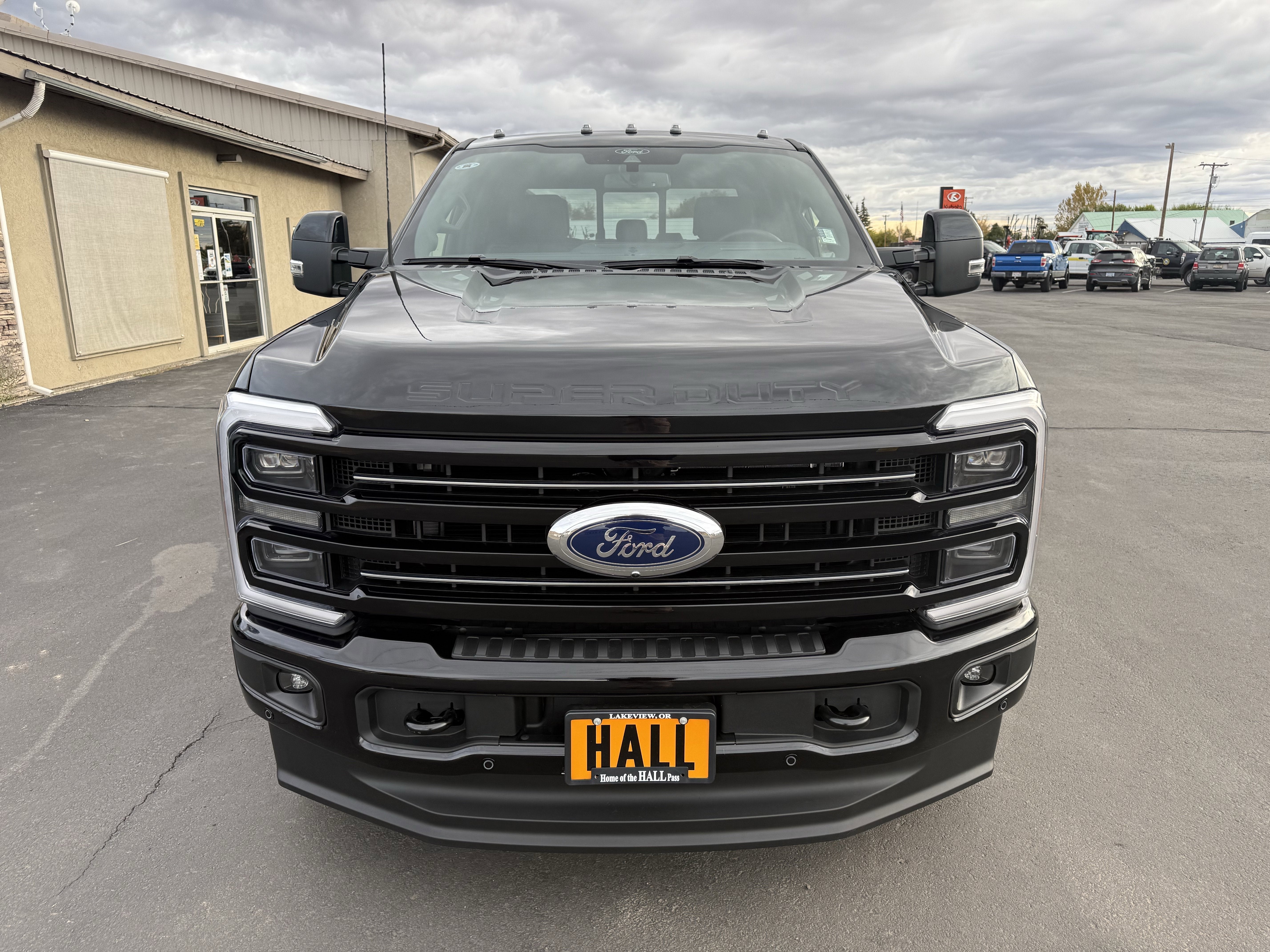 2026 Ford Super Duty F-350 SRW Platinum