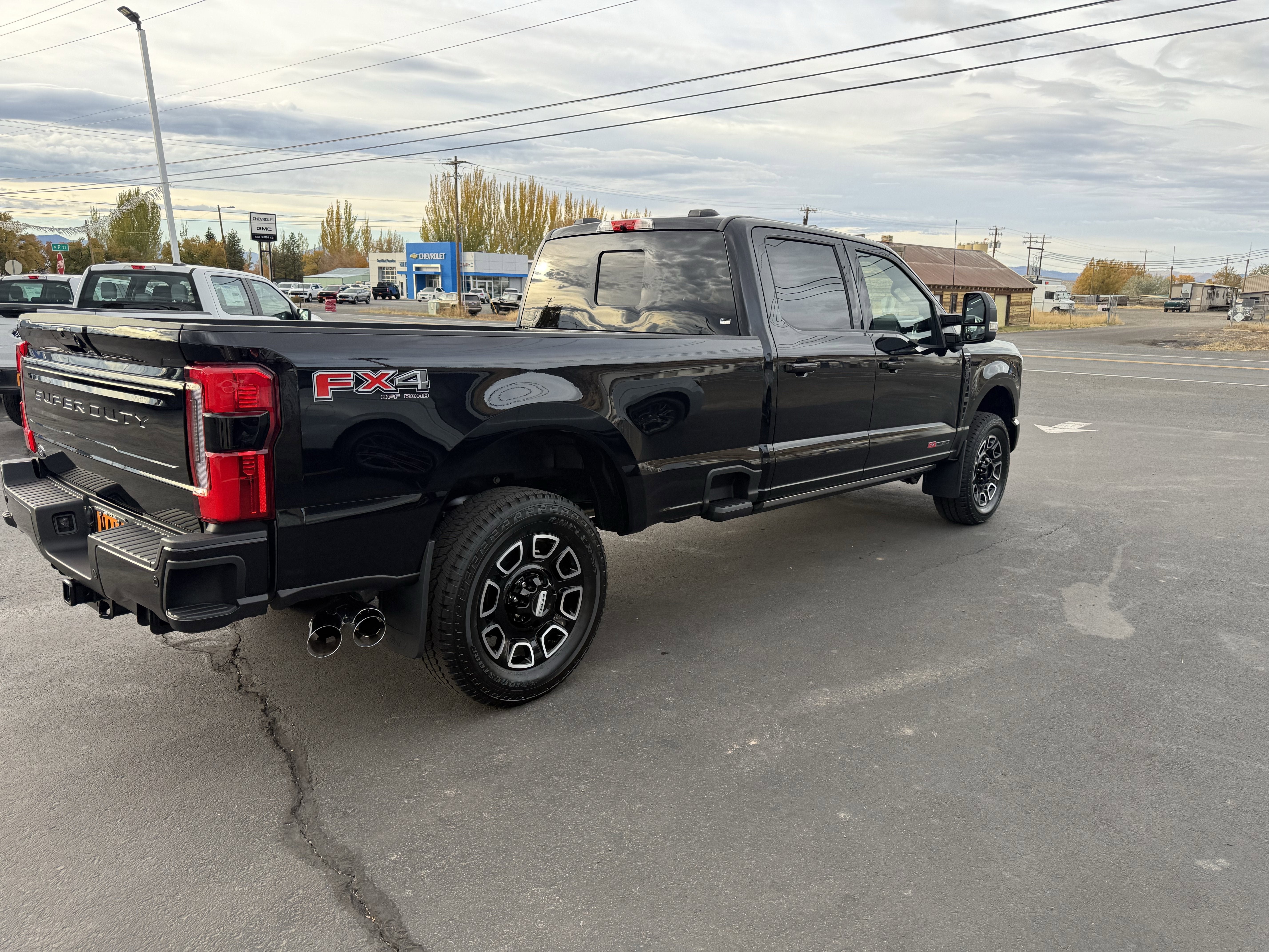 2026 Ford Super Duty F-350 SRW Platinum