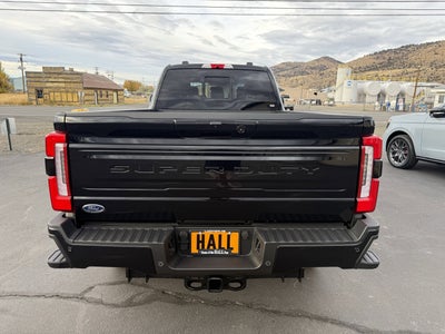 2026 Ford Super Duty F-350 SRW Platinum