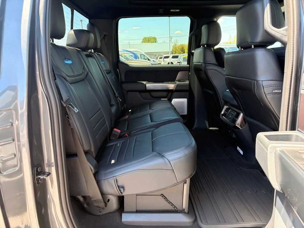 2026 Ford F-350SD F-350® Platinum®
