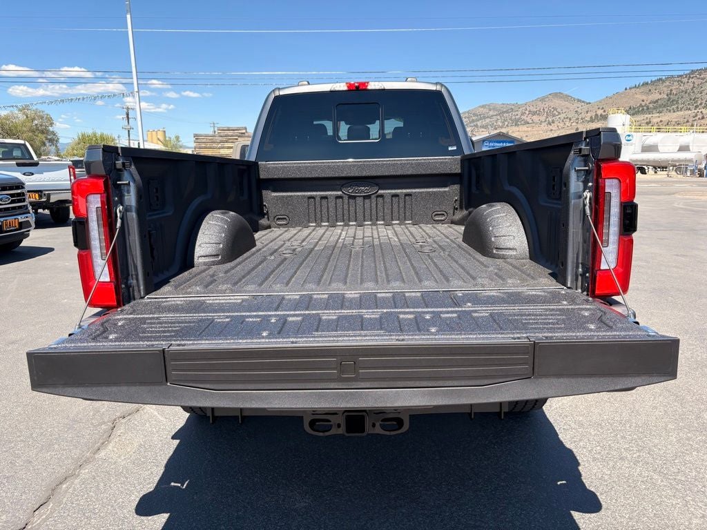 2026 Ford F-350SD F-350® Platinum®