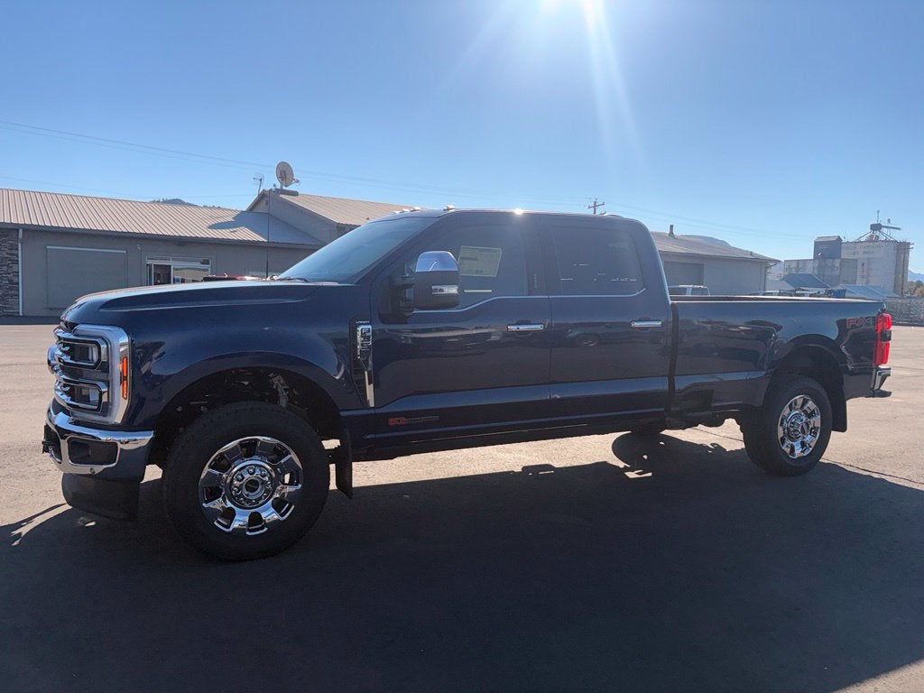 2027 Ford F-350SD Lariat