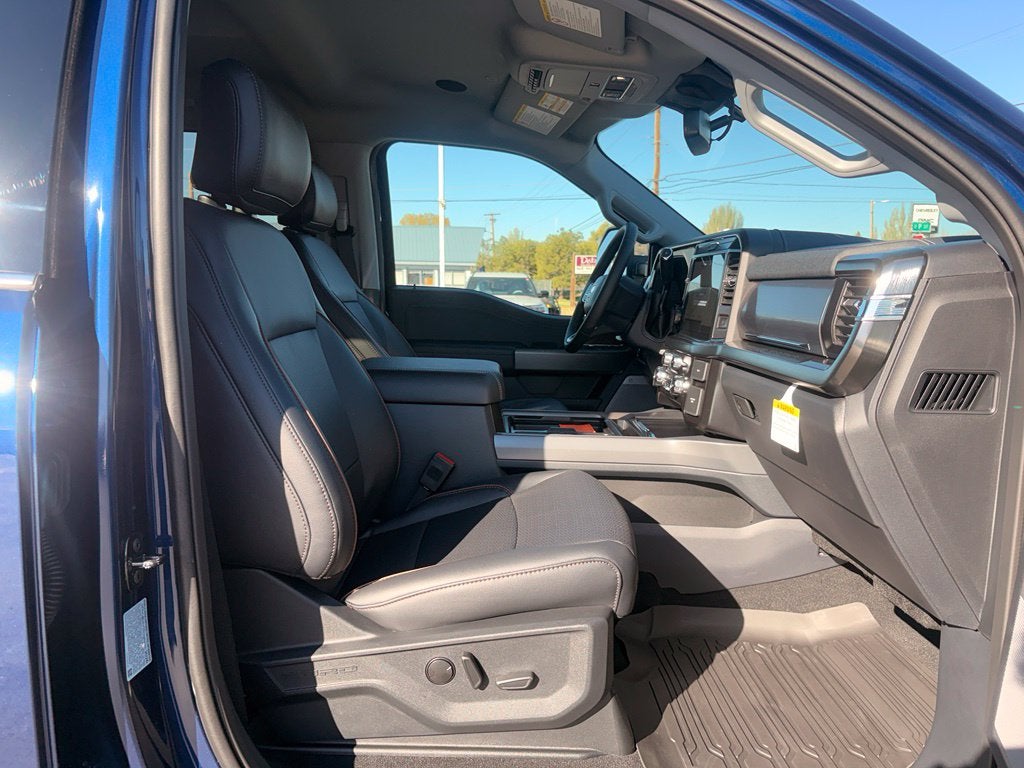 2027 Ford F-350SD Lariat