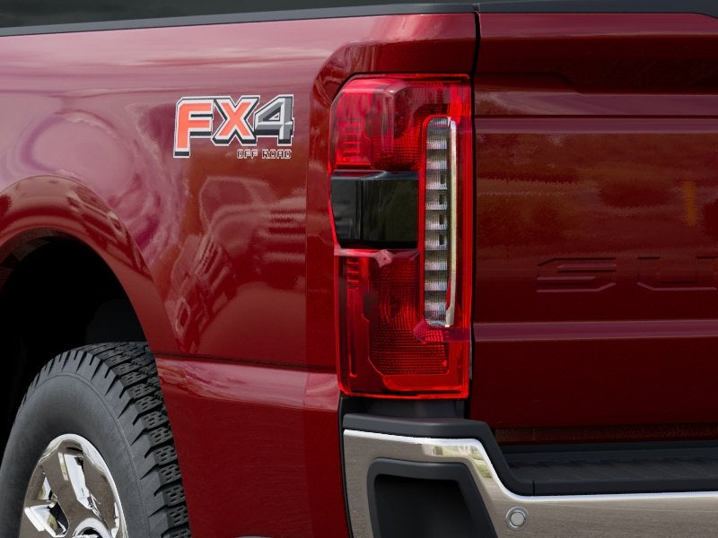 2027 Ford F-350SD F-350® Lariat®
