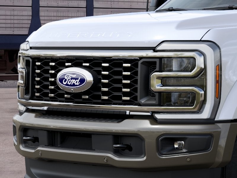 2027 Ford F-450SD King Ranch DRW
