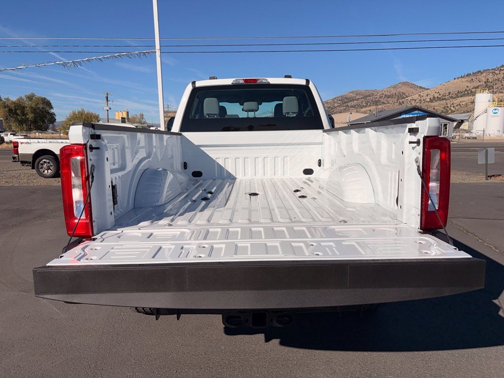 2027 Ford F-350SD XL