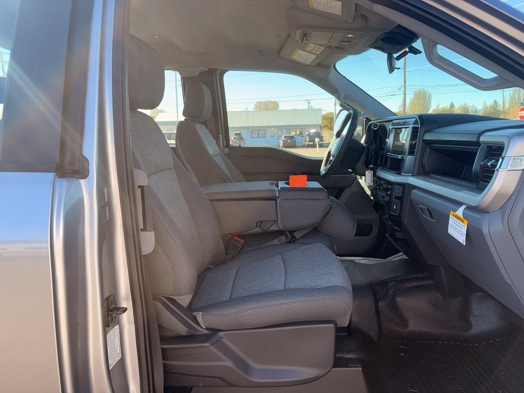 2027 Ford F-350SD F-350® XL