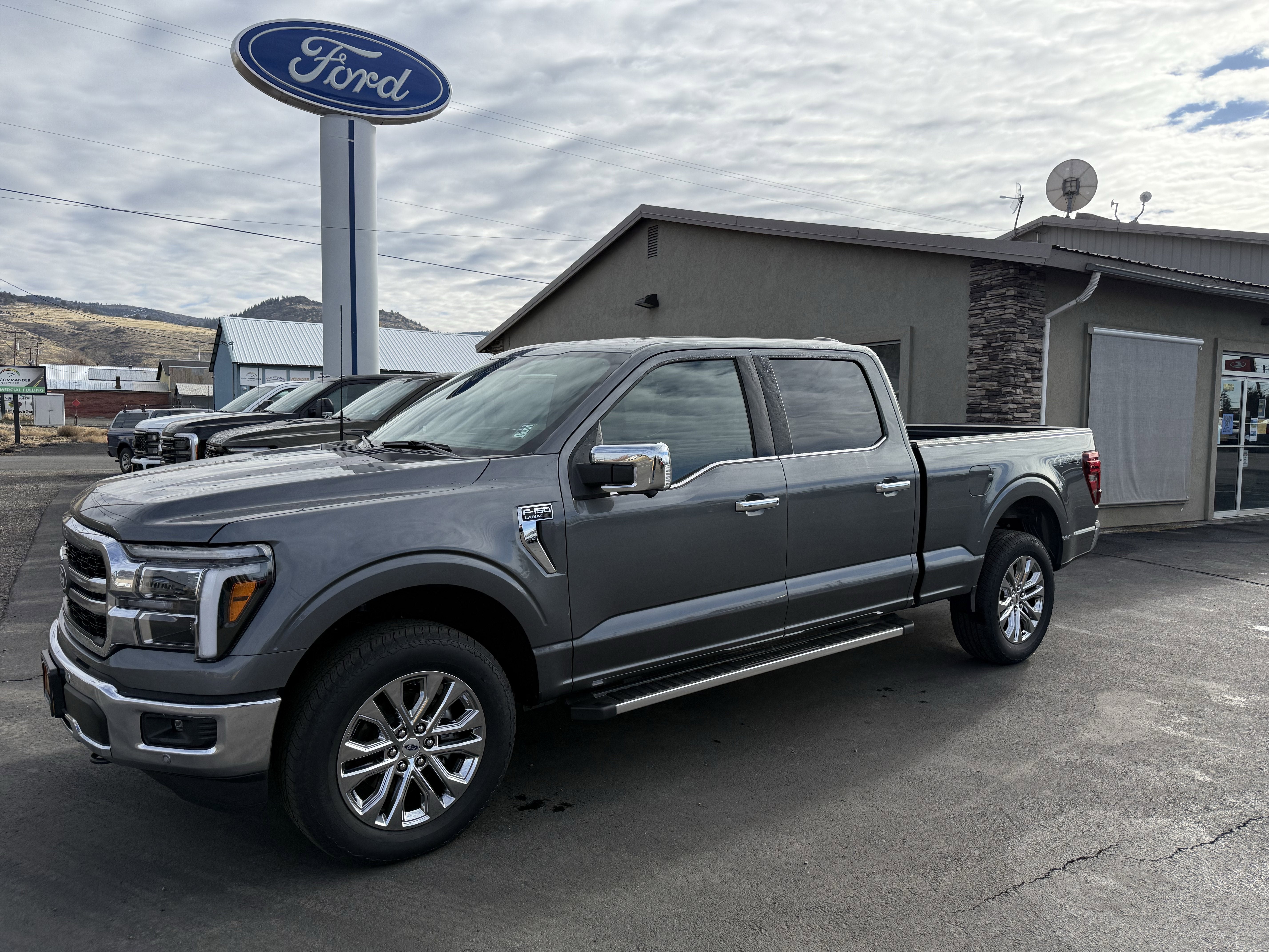 2025 Ford F-150 LARIAT