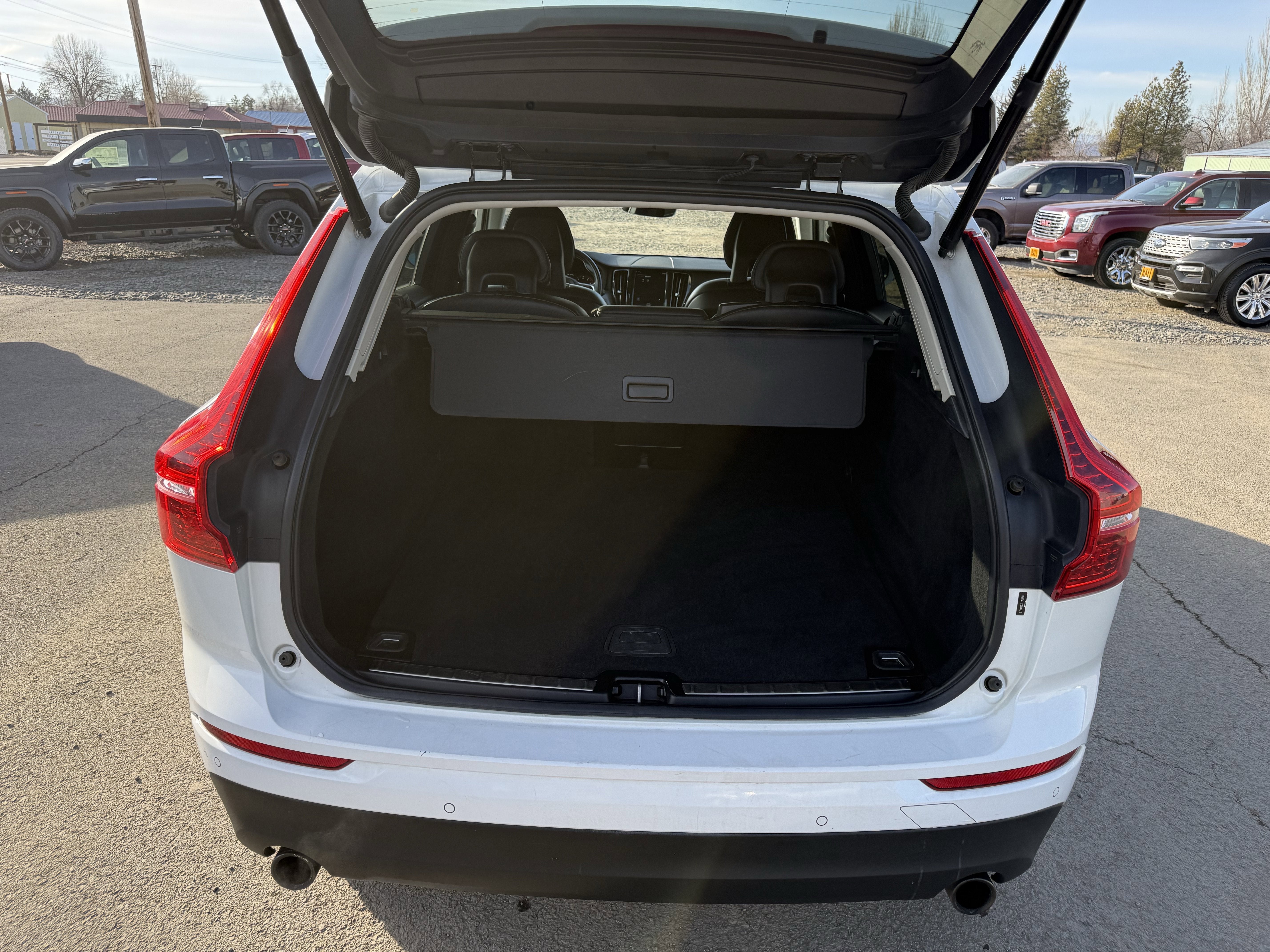 2018 Volvo XC60 Momentum