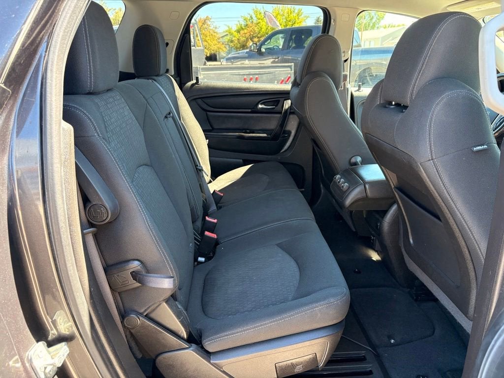 2015 GMC Acadia SLE