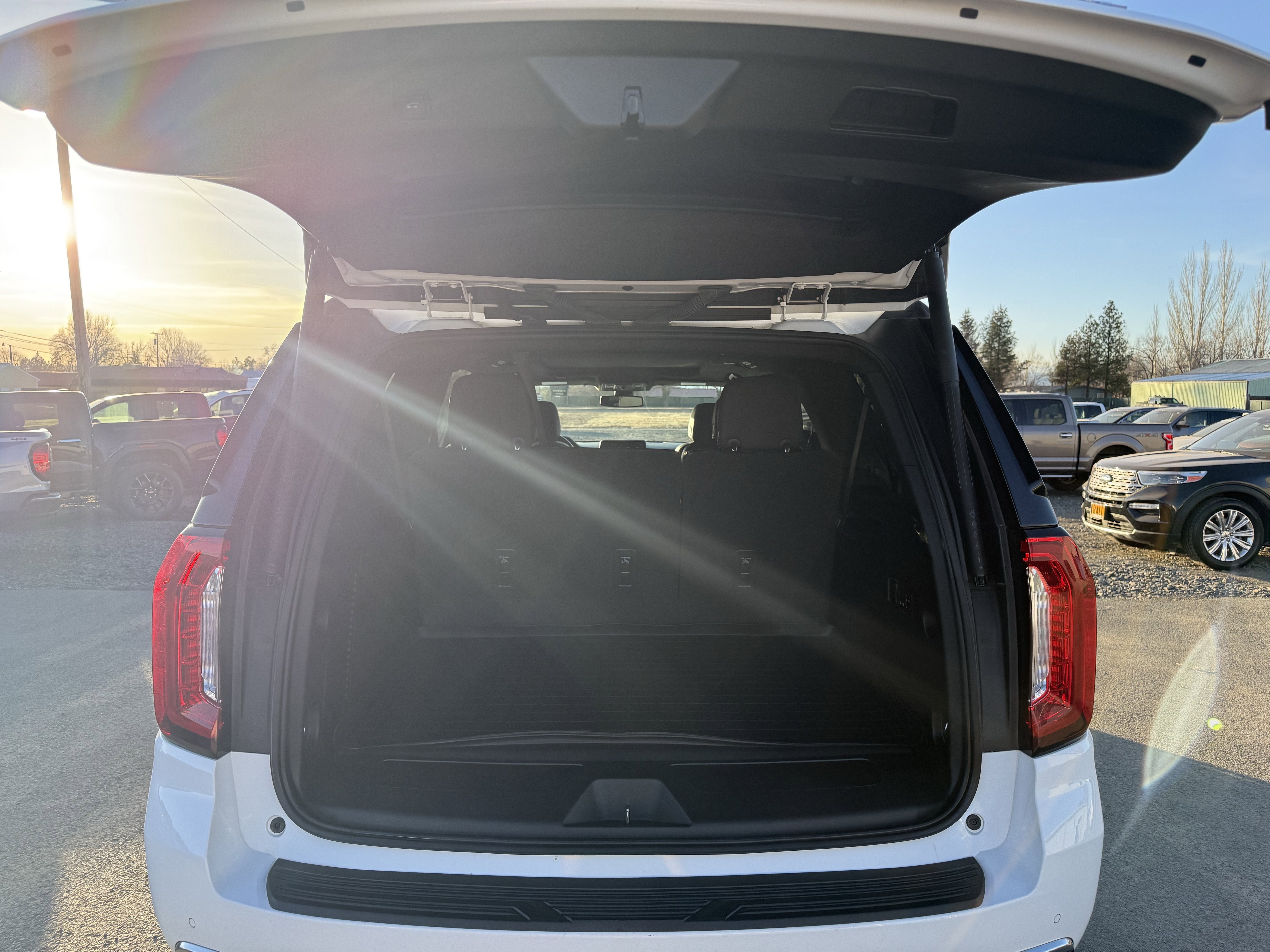 2021 GMC Yukon XL SLT