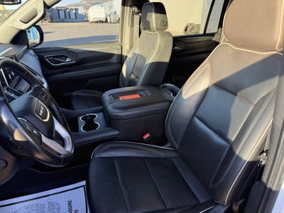 2021 GMC Yukon XL SLT