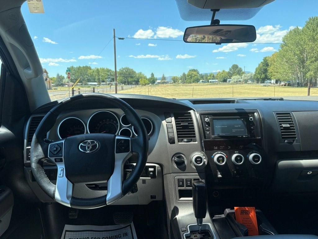 2016 Toyota Sequoia SR5