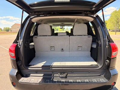 2016 Toyota Sequoia SR5