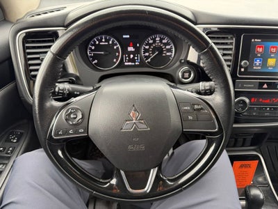 2019 Mitsubishi Outlander ES