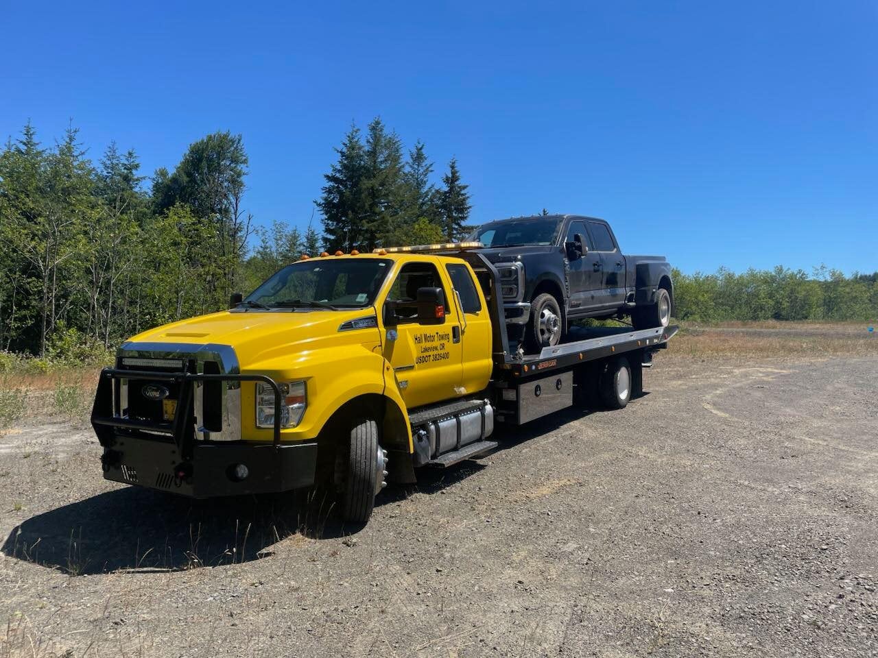 Hall Motor Company - Ford in Lakeview OR